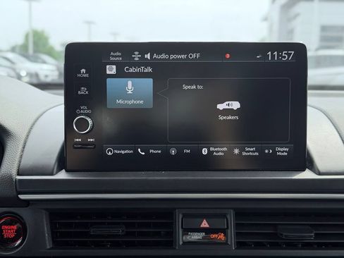 Used 2025 Honda Pilot Touring image 46