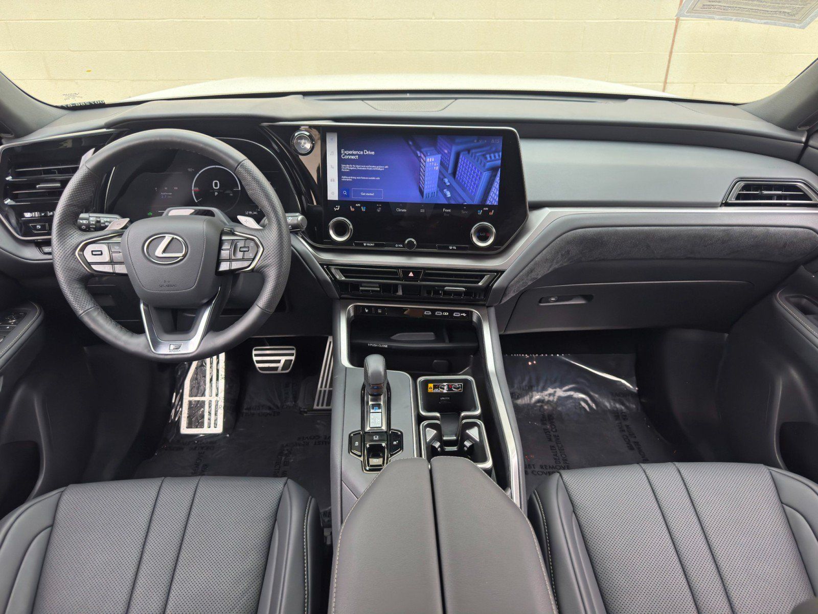 Used 2024 Lexus TX 500h AWD w/ Technology Package image 11
