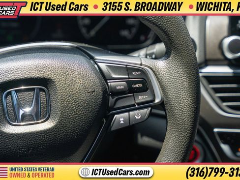 Used 2018 Honda Accord LX image 17