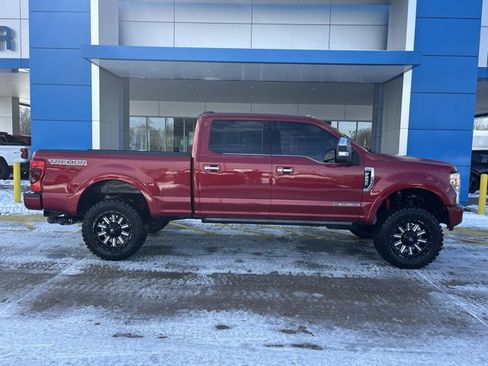 Used 2020 Ford F250 Platinum w/ Tremor Off-Road Package image 2