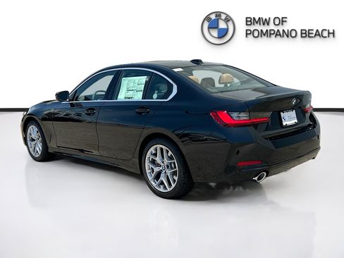 New 2026 BMW 330i Sedan w/ Convenience Package RWD image 4