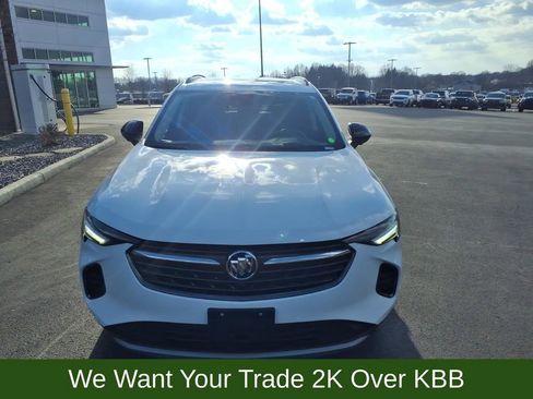 Used 2022 Buick Envision Essence w/ Technology Package II FWD image 9