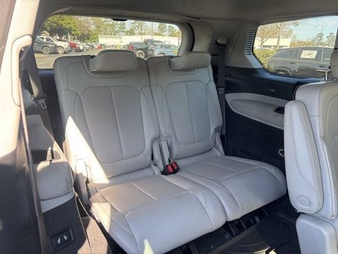 Used 2021 Jeep Grand Cherokee L Overland w/ Luxury Tech Group IV image 13