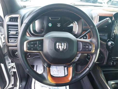 Used 2024 RAM 2500 Limited image 20