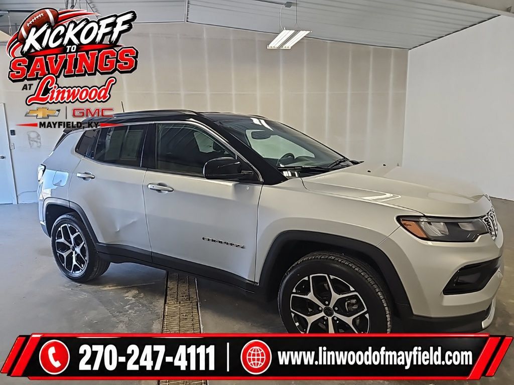 Used 2025 Jeep Compass Limited AWD/4WD image 1