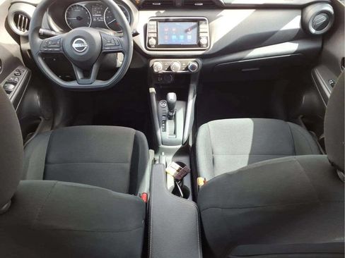 Used 2025 Nissan Kicks Play S FWD image 10