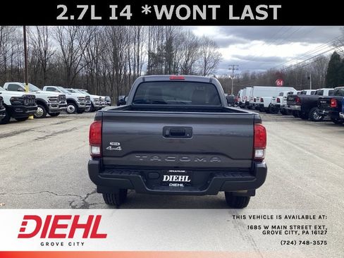 Used 2022 Toyota Tacoma SR image 6