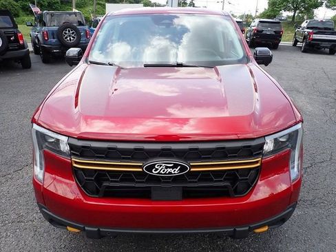 Certified 2025 Ford Maverick Tremor AWD/4WD image 13