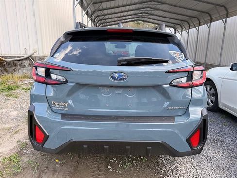 Used 2024 Subaru Crosstrek 2.0i Premium image 12