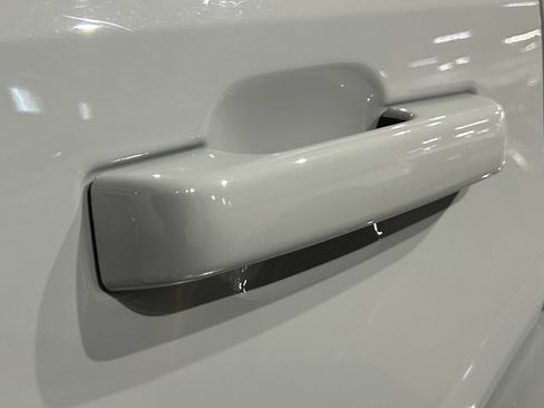Used 2022 Ford Bronco Outer Banks AWD/4WD image 25