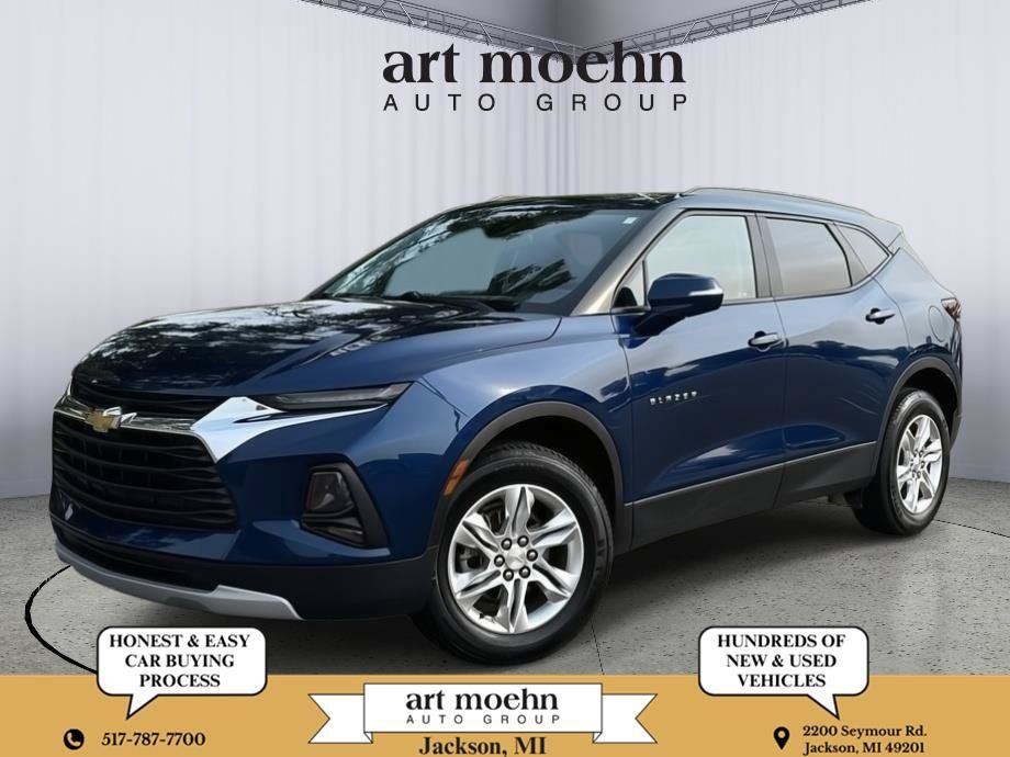 Used 2022 Chevrolet Blazer LT FWD image 1