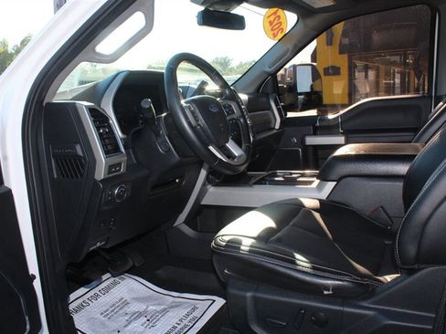 Used 2021 Ford F350 Lariat w/ Lariat Ultimate Package AWD/4WD image 11