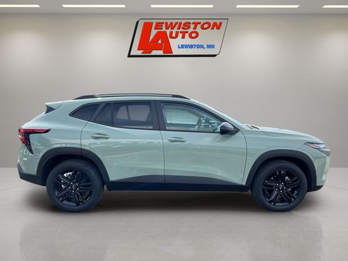 Certified 2025 Chevrolet Trax ACTIV w/ Sunroof Package FWD image 13