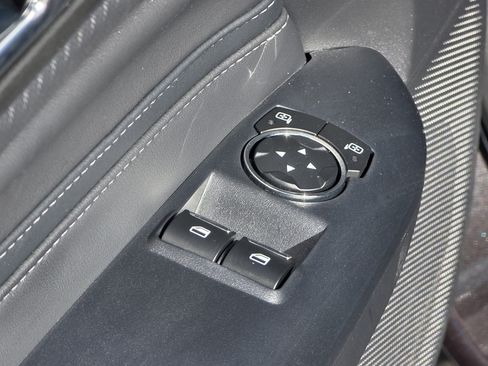 Used 2024 Ford Mustang GT Premium image 15