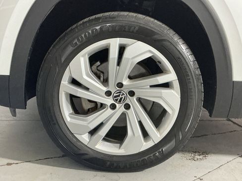 Used 2023 Volkswagen Atlas SE image 20