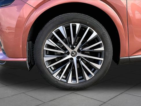 Used 2023 Lexus RX 350 Premium Plus w/ Accessory Package (Z1) image 11