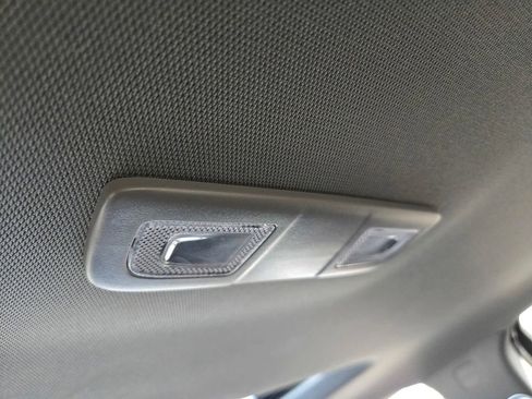 Used 2025 GMC Sierra 2500 Denali image 32