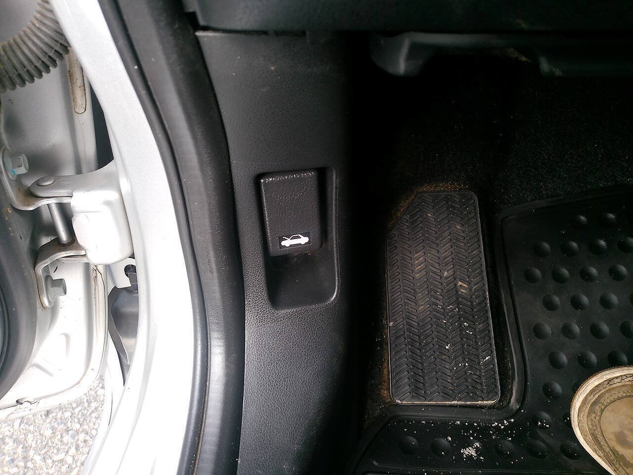 Used 2012 Honda Fit Sport image 29