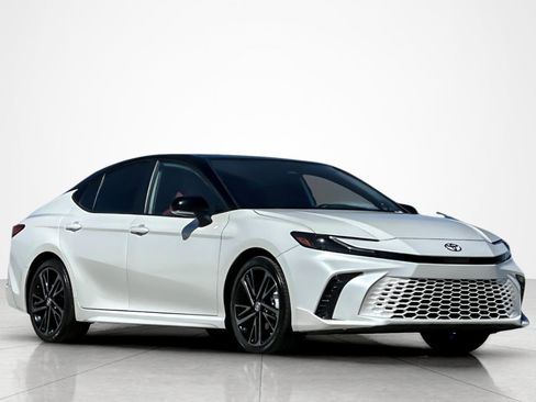Certified 2025 Toyota Camry XSE w/ Premium Package FWD image 7