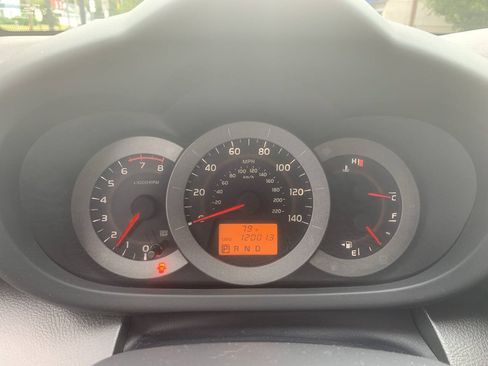 Used 2011 Toyota RAV4 Sport w/ Sport Appearance Pkg AWD/4WD image 17