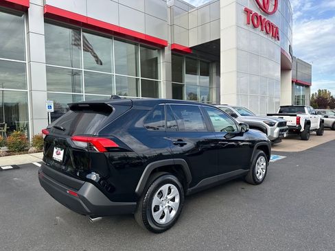 New 2025 Toyota RAV4 LE image 3