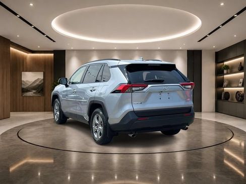 Used 2025 Toyota RAV4 XLE w/ Convenience Package AWD/4WD image 8