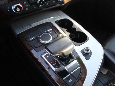 Used 2018 Audi Q7 2.0T Premium image 6