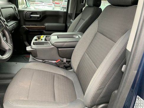 Used 2019 Chevrolet Silverado 1500 LT w/ All-Star Edition image 17