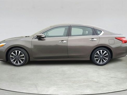 Used 2017 Nissan Altima 2.5 SL image 4