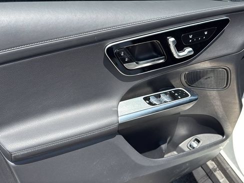 Certified 2025 Mercedes-Benz GLC 300 image 21