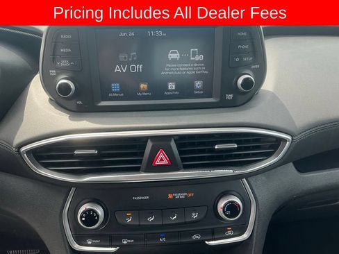 Used 2020 Hyundai Santa Fe SE FWD image 16