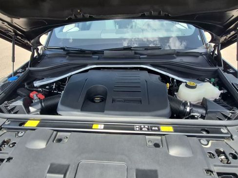 Certified 2024 Land Rover Range Rover Sport SE AWD/4WD image 14