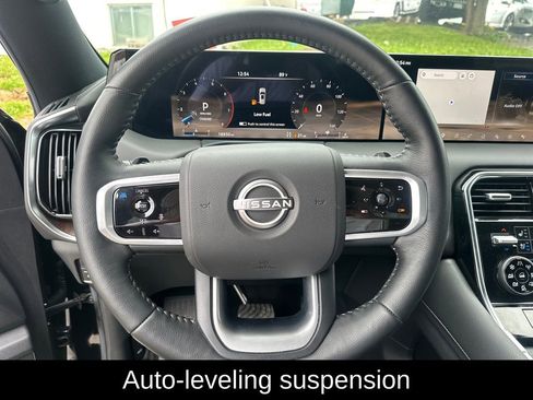 Used 2025 Nissan Armada Platinum w/ Convenience Package AWD/4WD image 11