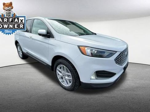 Certified 2023 Ford Edge SEL w/ Convenience Package AWD/4WD image 2