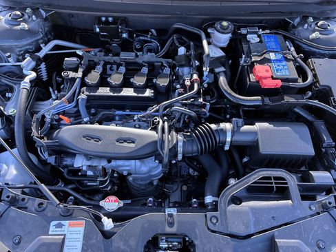 Certified 2025 Honda Accord LX image 15