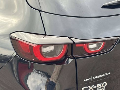 Used 2024 MAZDA CX-50 AWD 2.5 S w/ Preferred Package image 11