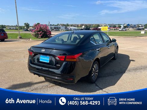 Used 2025 Nissan Altima 2.5 SV AWD/4WD image 5