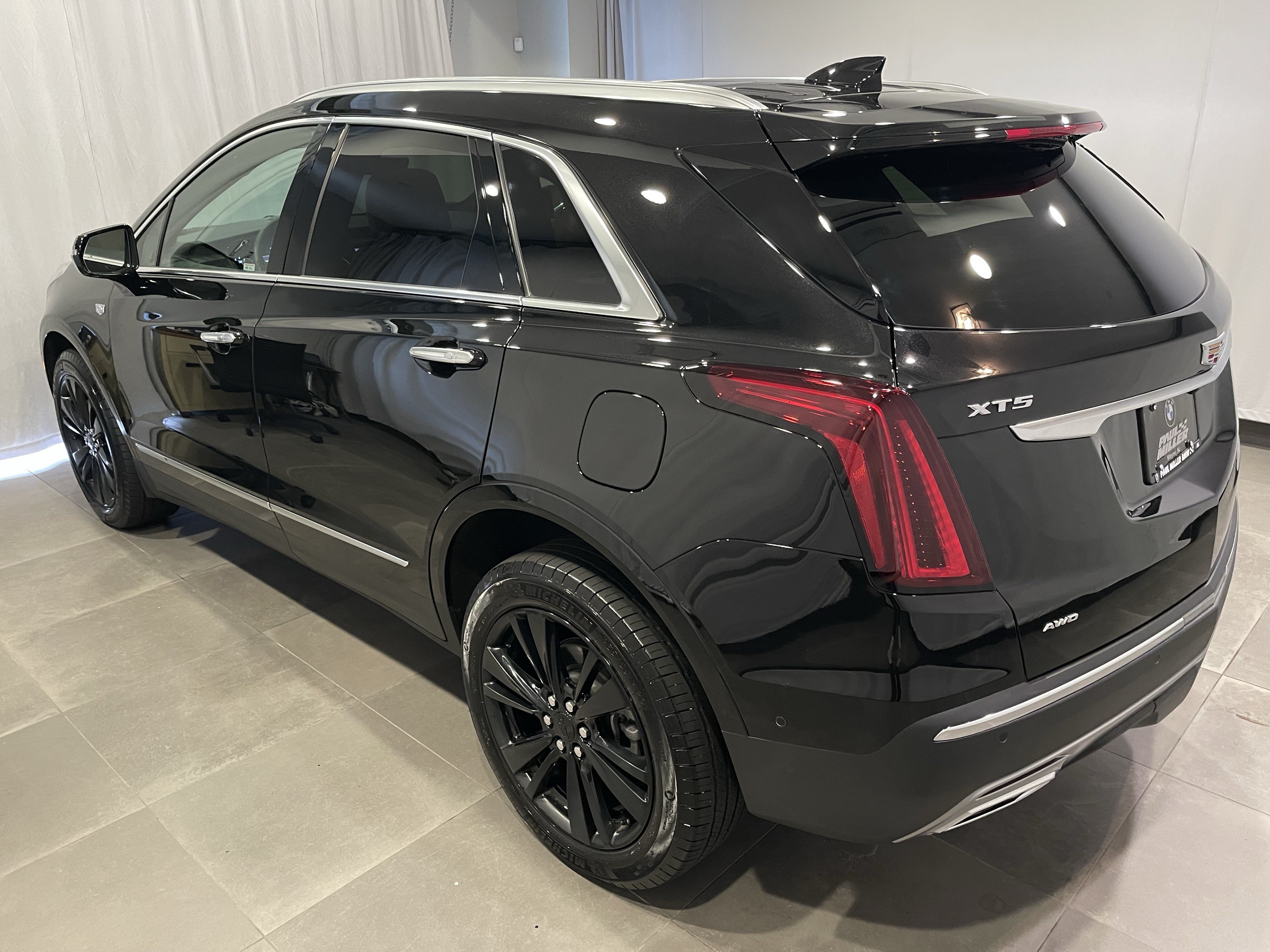Used 2026 Cadillac XT5 Premium Luxury w/ Driver Assist Package AWD/4WD image 4