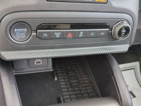 Used 2025 Ford Bronco Sport Big Bend w/ Convenience Package image 21