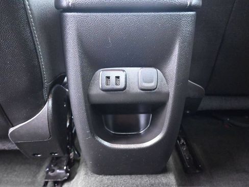 Used 2018 Chevrolet Colorado ZR2 AWD/4WD image 34