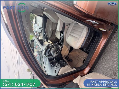 Used 2017 Ford Escape Titanium w/ Equipment Group 301A image 11