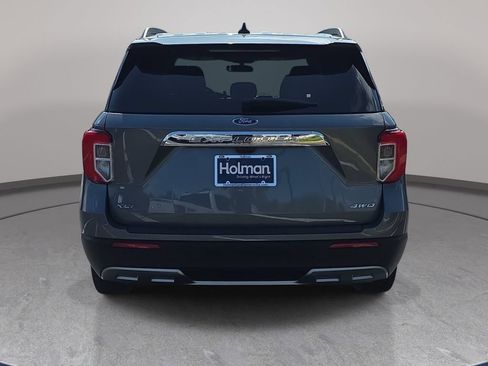 Certified 2023 Ford Explorer XLT w/ Equipment Group 202A AWD/4WD image 6