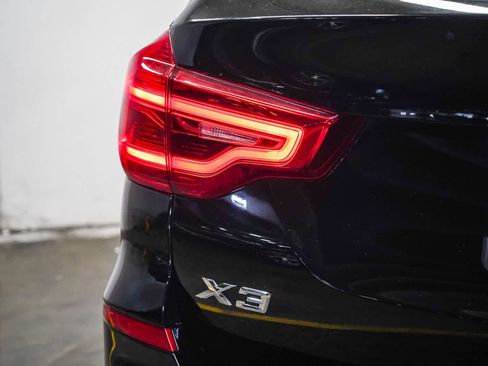 Used 2019 BMW X3 sDrive30i image 11