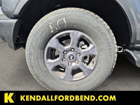 Used 2025 Ford Bronco Big Bend AWD/4WD image 9