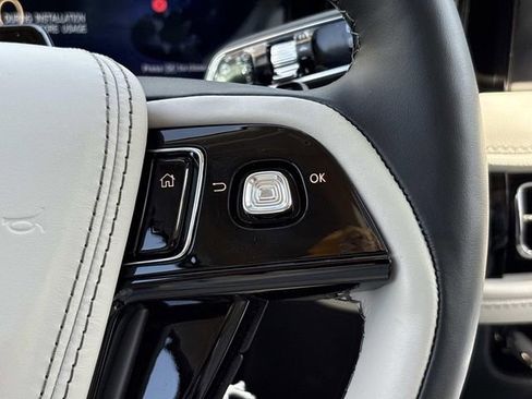 New 2026 Lincoln Aviator Reserve AWD/4WD image 27