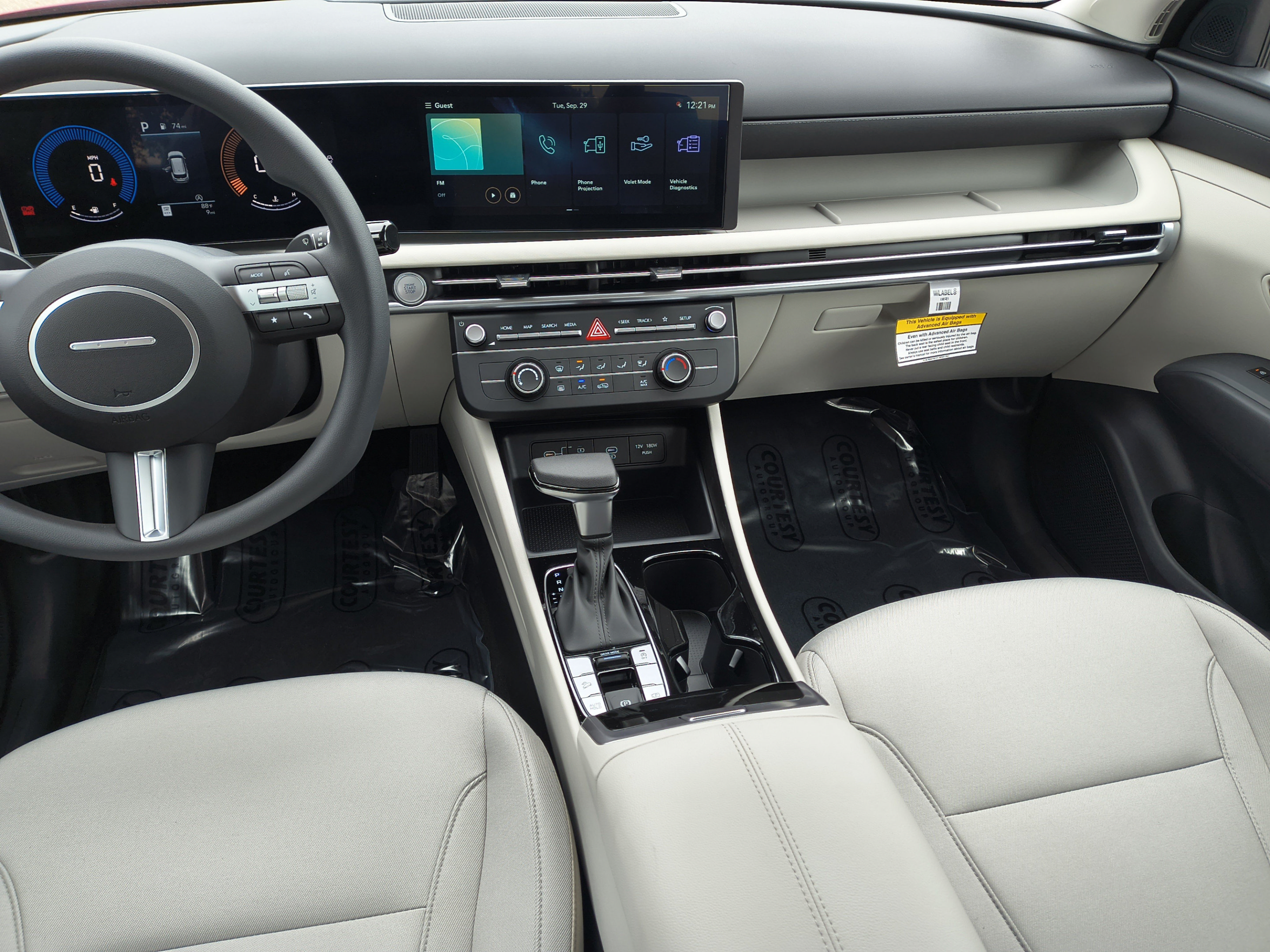 New 2026 Hyundai Tucson SE FWD image 12