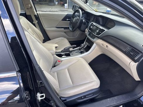 Used 2014 Honda Accord EX-L image 9