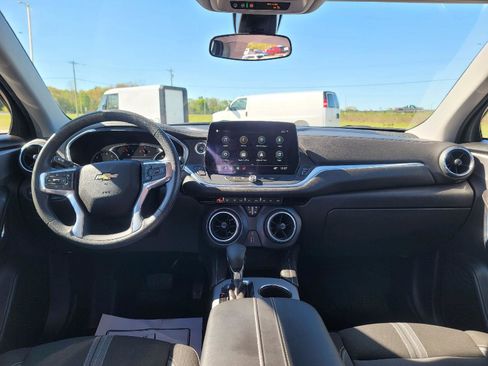 Used 2023 Chevrolet Blazer LT w/ LPO, Floor Liner Package FWD image 13