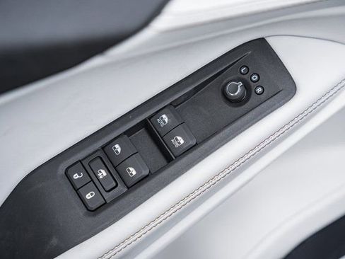 New 2026 Jeep Cherokee Overland image 49