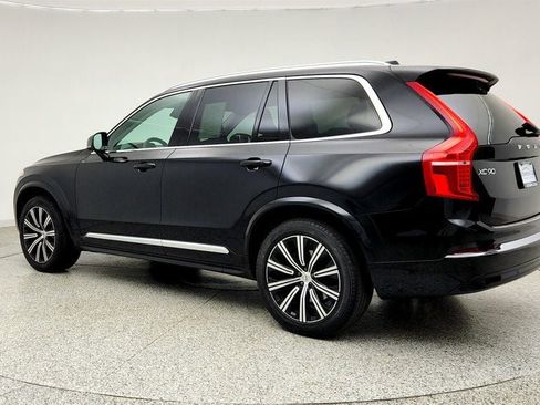 Used 2024 Volvo XC90 B5 Core w/ Protection Package Premier AWD/4WD image 7